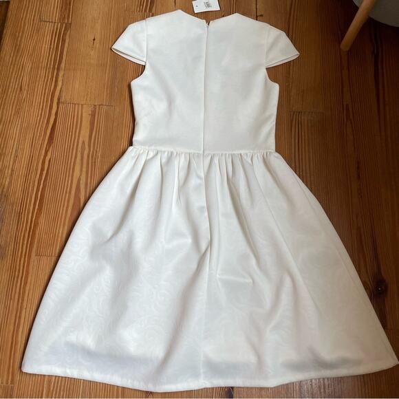 NWT En Creme white deep V fit flare dress SIZE S - Picture 6 of 6